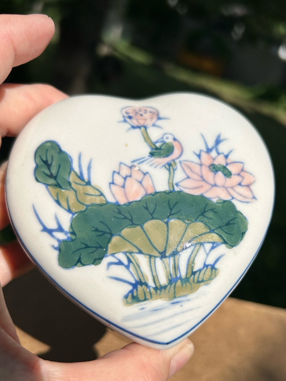 Vintage Trinket Dish Heart-Shaped Porcelain Floral Lotus Cottagecore 3.5x3.5
